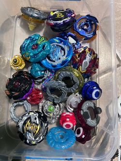 Beyblade Burst Lot of 20+ Tops