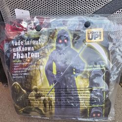 Fade In And Out Ynknown Phantom Costume