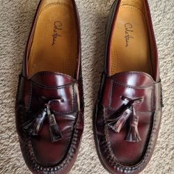 men's Cole Haan Pinch Tassel loafers in burgundy  leather. 9US