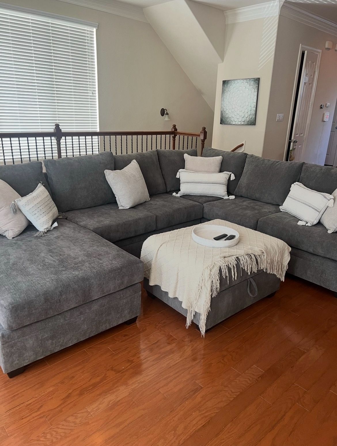 U-shaped Grey Sectional