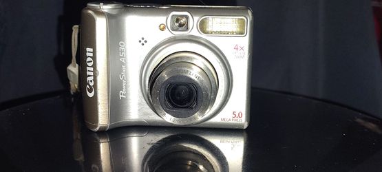 Canon PowerShot PC1184 - Vintage Digicam