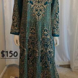 Beautiful dress ( large size)