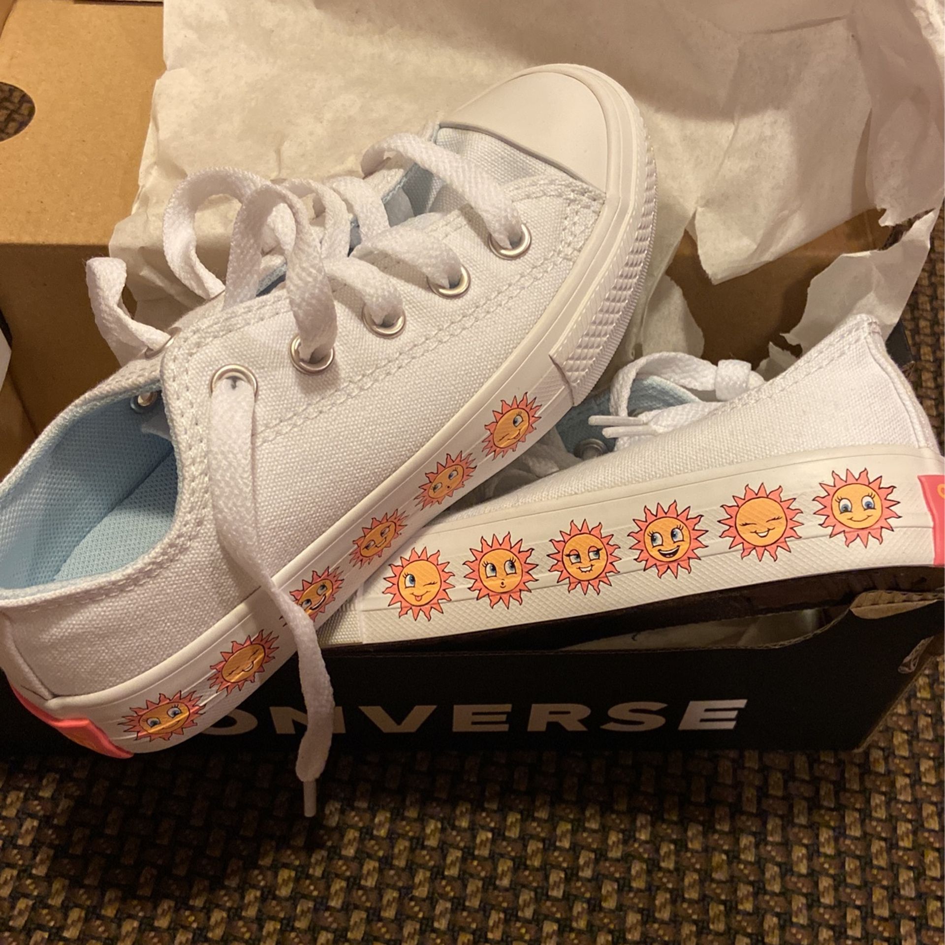 Brand NEW Converse- Young Girls Size 11