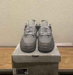 Jordan 4 Paris