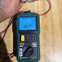 Greenlee 5882 Megohmmeter works great in good condition , calibration is past date just fyi but nothing wrong with it these need yearly calibration fo