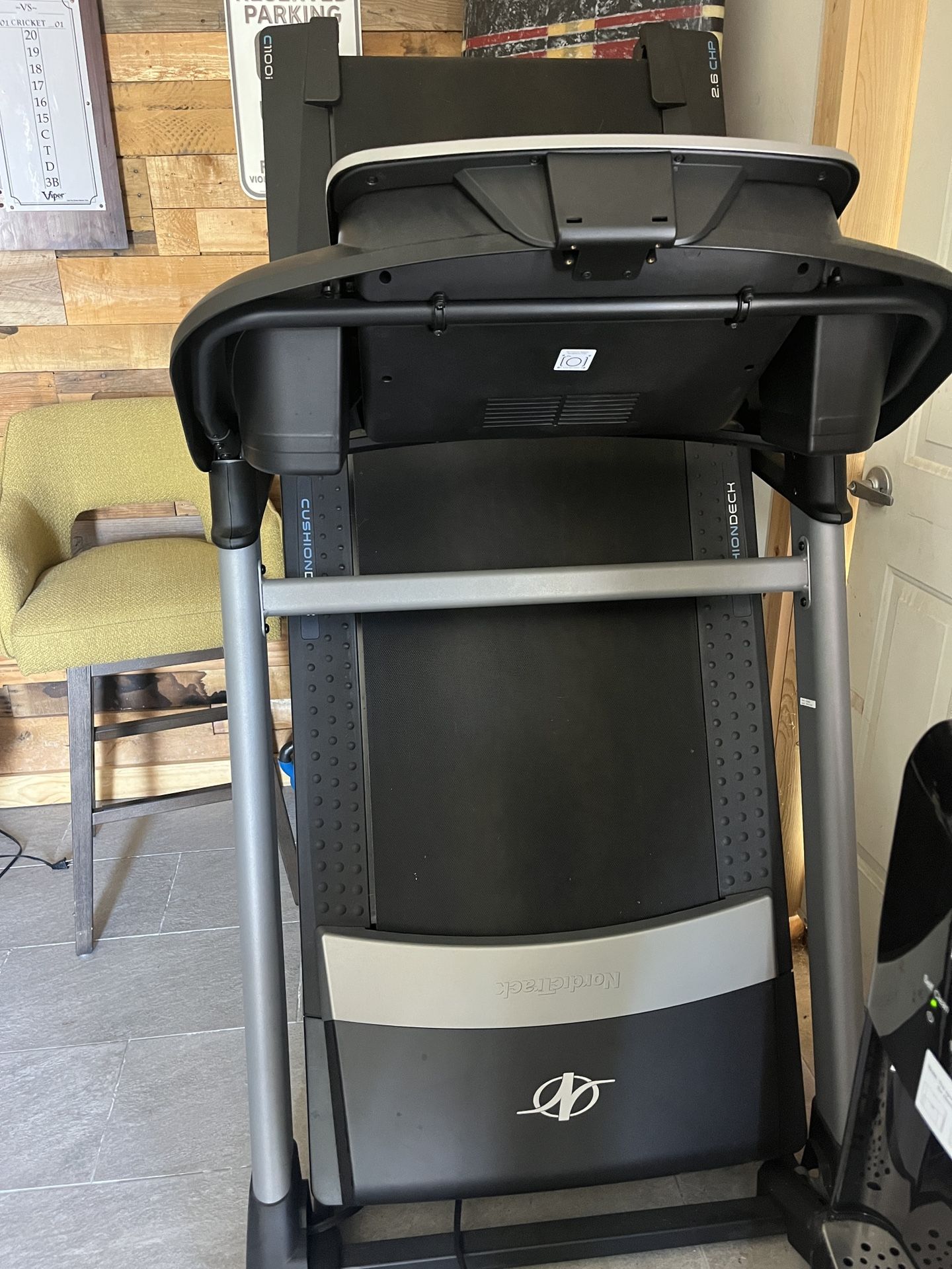 Nordic Track C1100i Treadmill