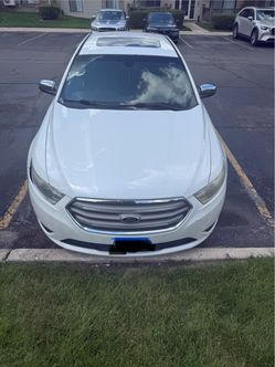 2014 Ford Taurus