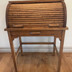 Early 20th Century Children’s Roll Top Desk And Chair