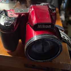 Nikon Coolpix L840 Trypod Memory Card Accessories 125.00
