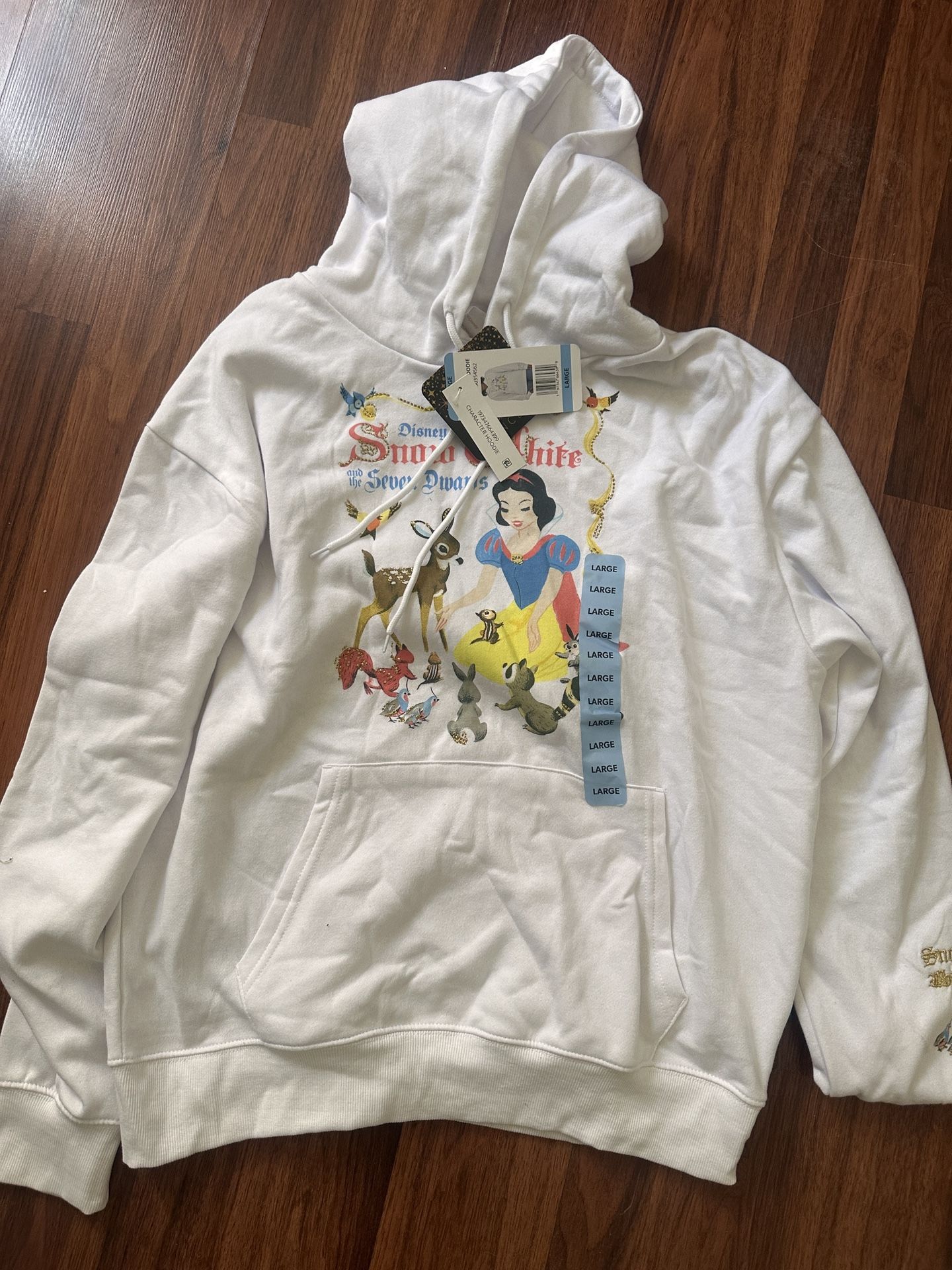 Disney Hoodie Snow White Theme Large New With Tags