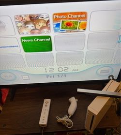 Nintendo Wii game system with 2 remotes & 2 nunchucks and 91 games not counting duplicate of games (duplicate copies of games will be removed) $500 TH