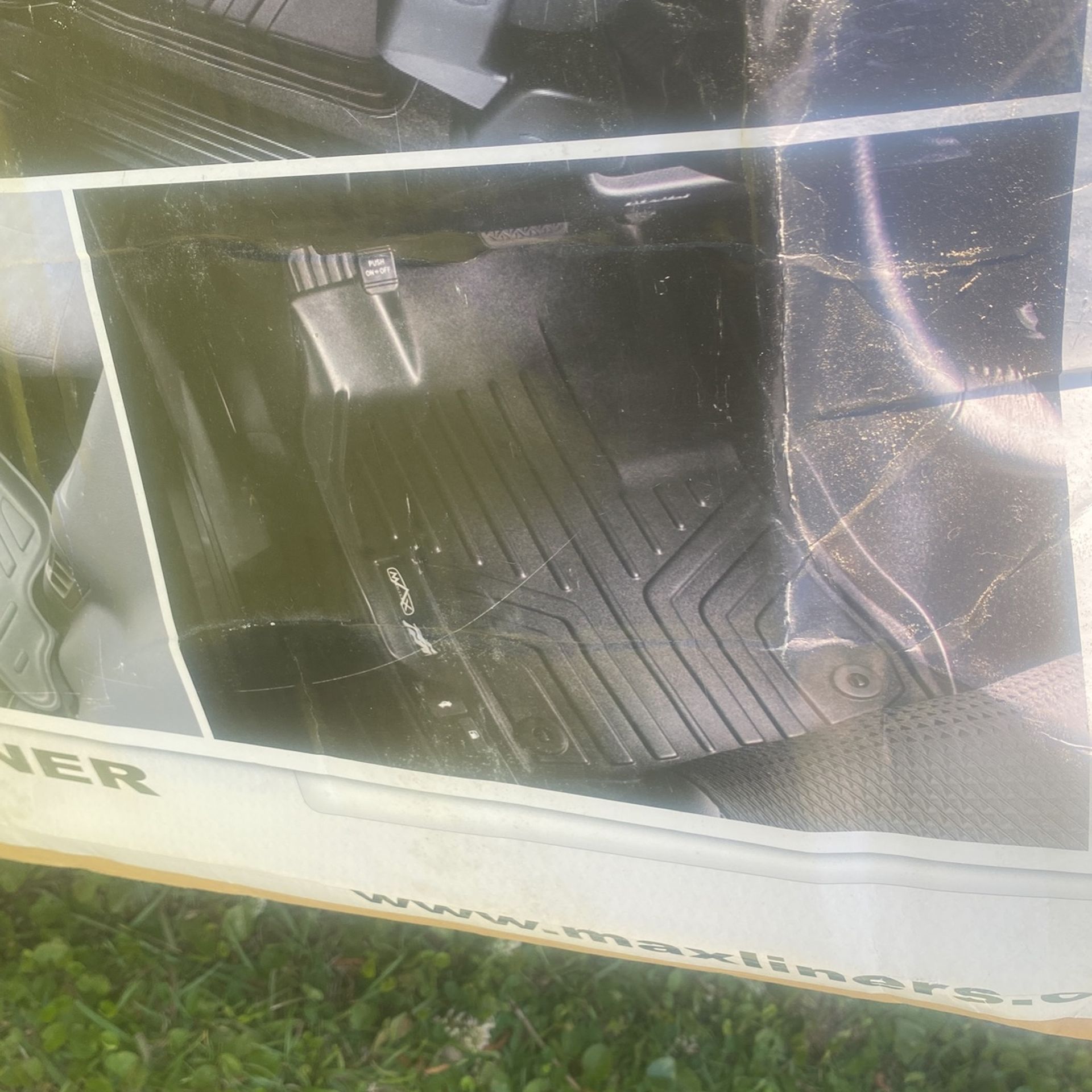 Max Floor Liner