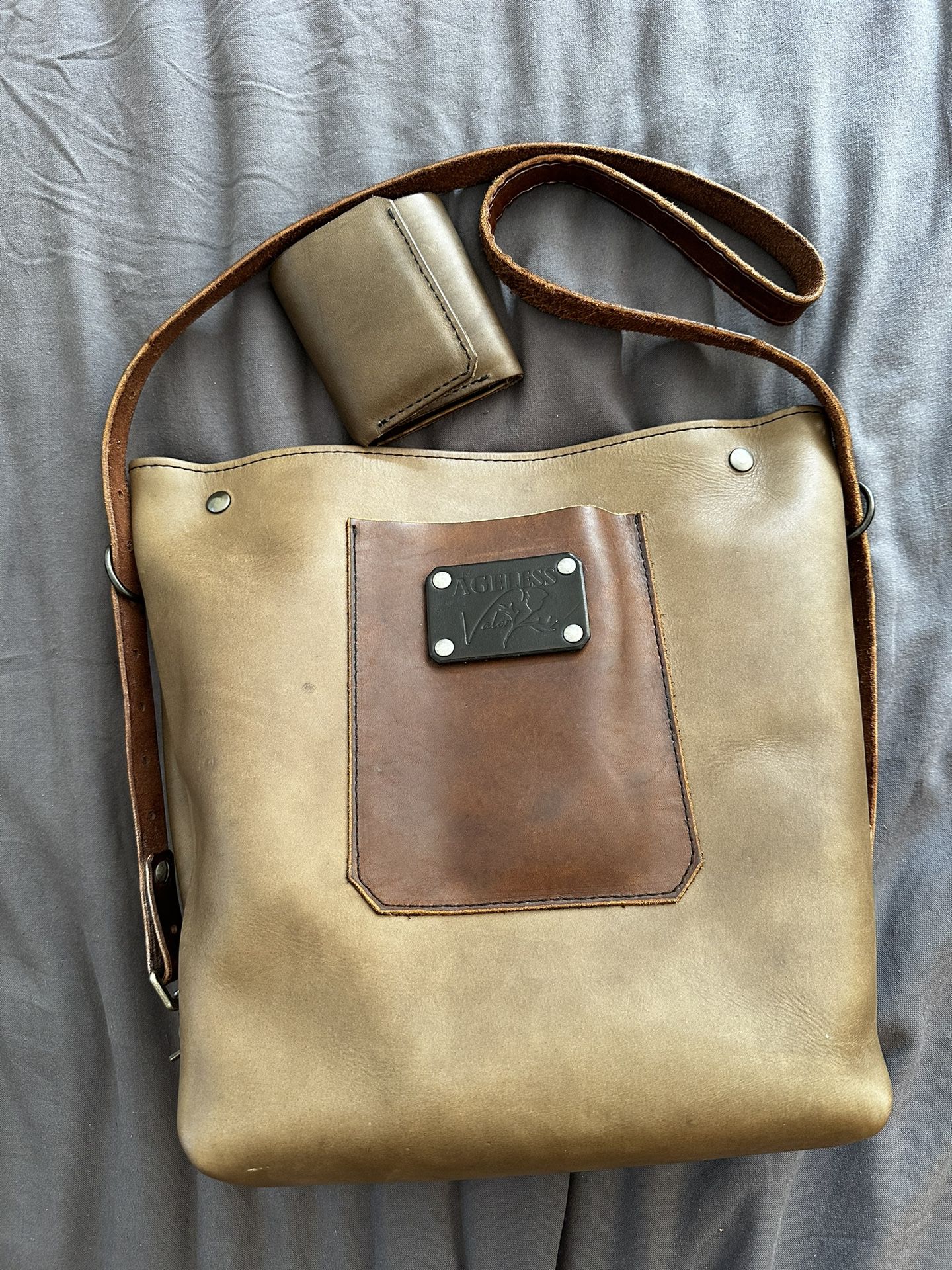 Ageless Valor Leather Tote And Wallet