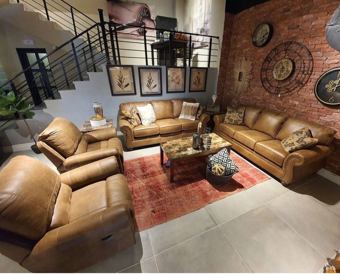 Larkinhurst Earth Living Room Set couch /Sofa and Loveseat