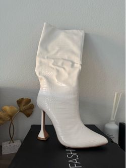 Fashion nova white boots
