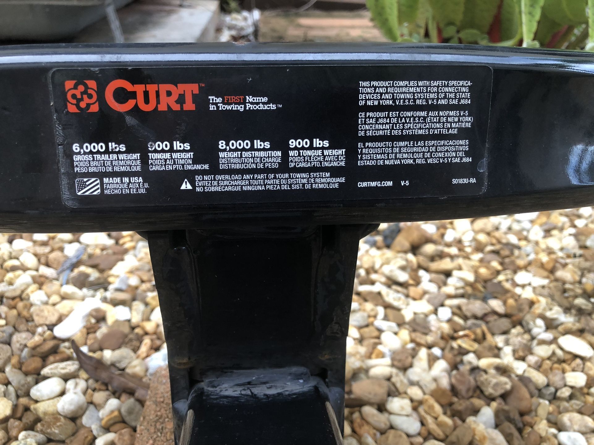 Used Curt 13146 class 3 Trailer Hitch