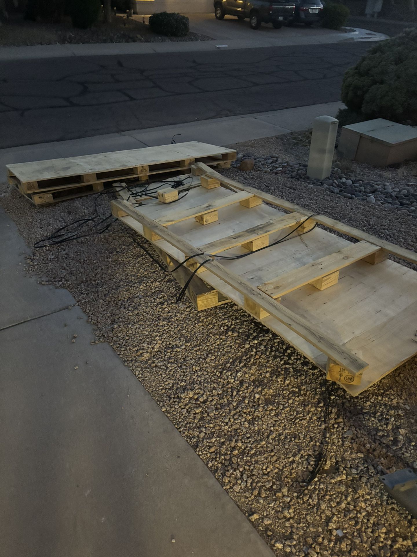 Large Pallets