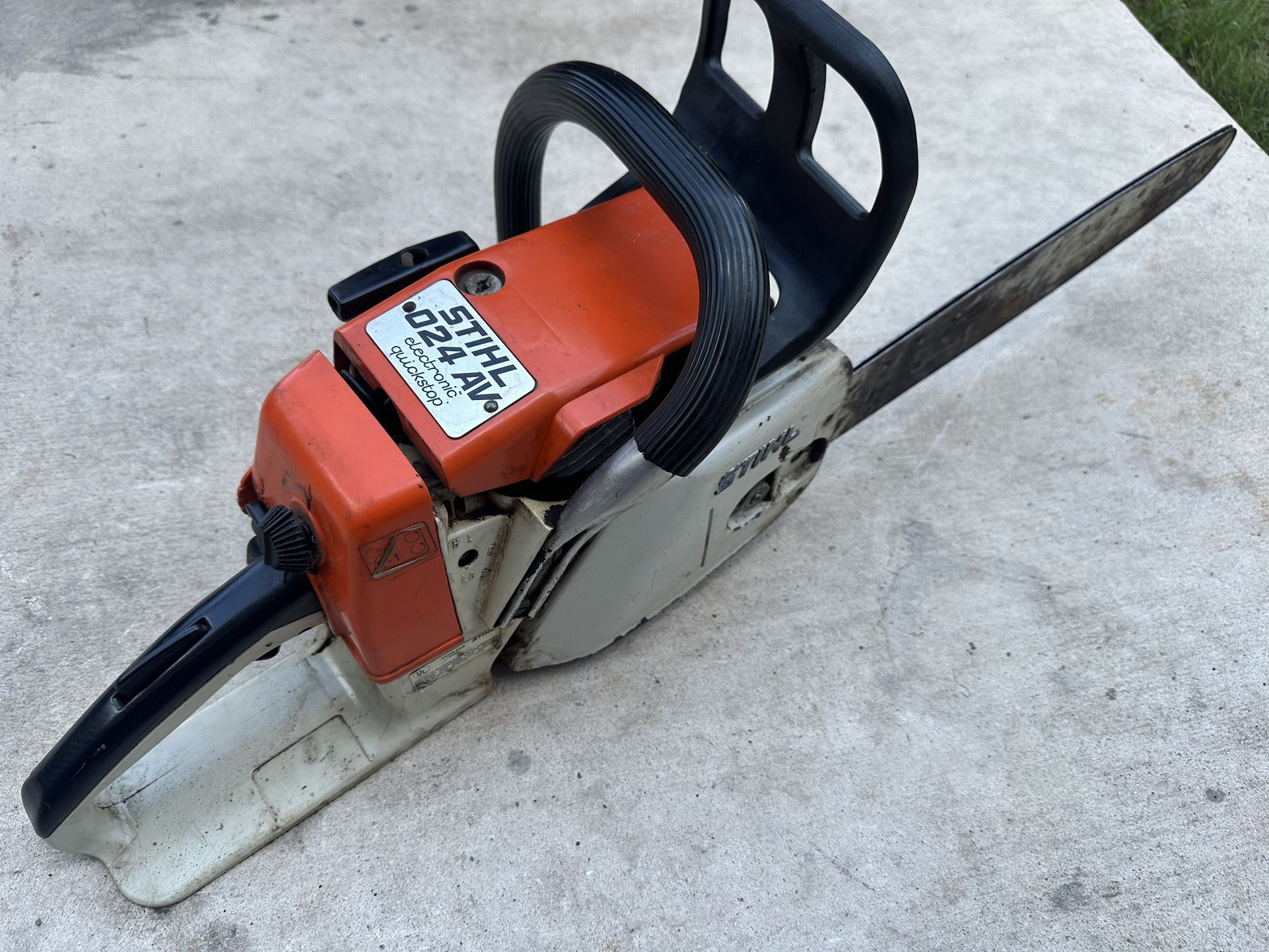 Stihl 024 Av Chainsaw
