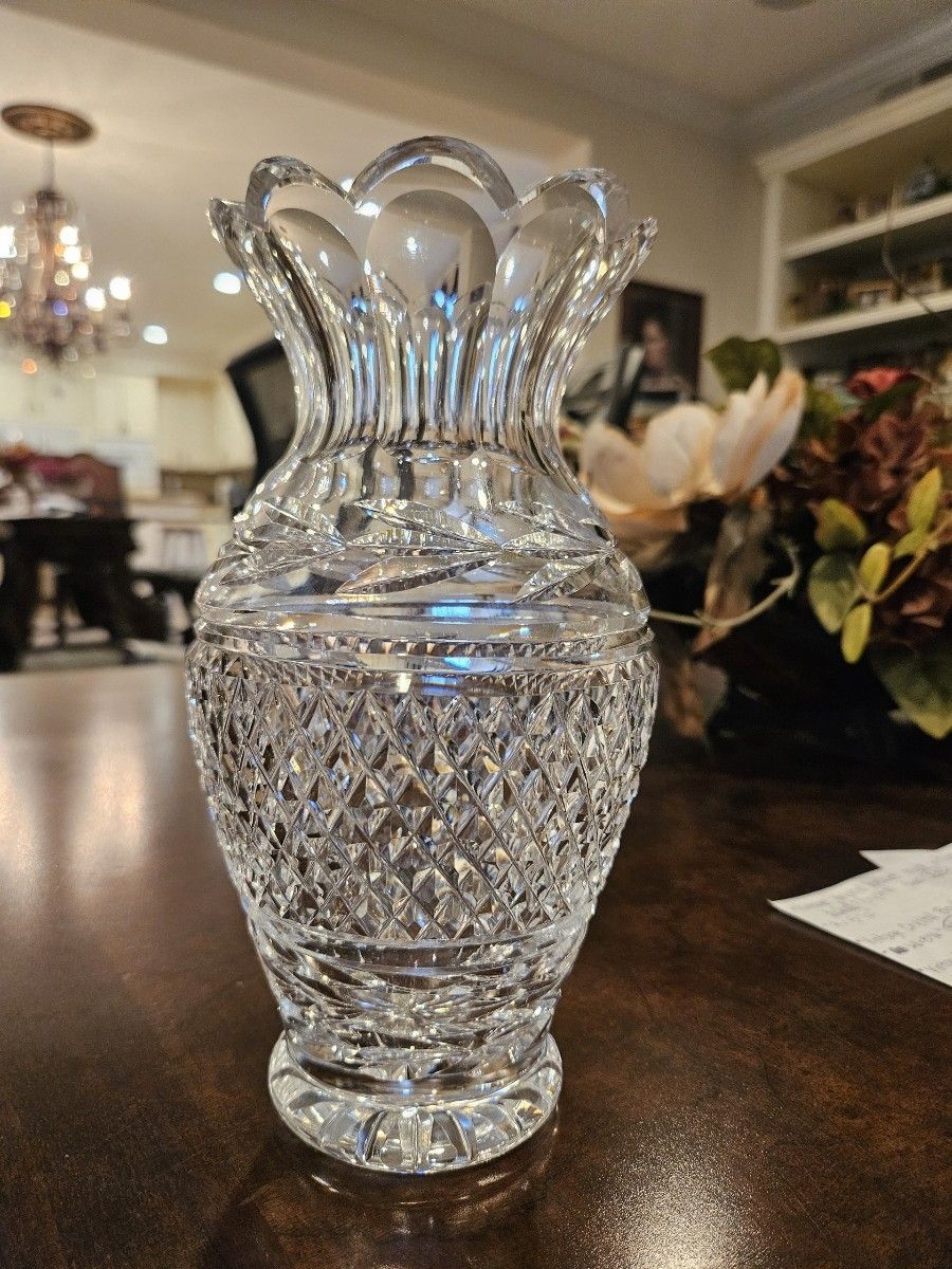Vintage Crystal Vase With Scalloped Edges