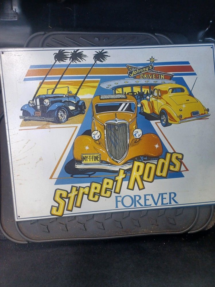 HOT ROD METAL SIGN NICE CONDITION READY TO HANG
