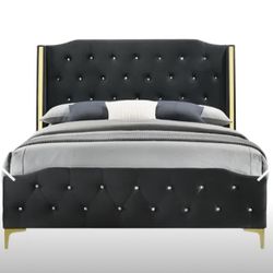 Queen Crystal Tufted Bed