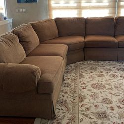 Sectional couch for Sale