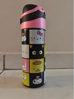 Hello Kitty & Friends Character Face Squares 24 Oz Stainless Steel Water Bottle