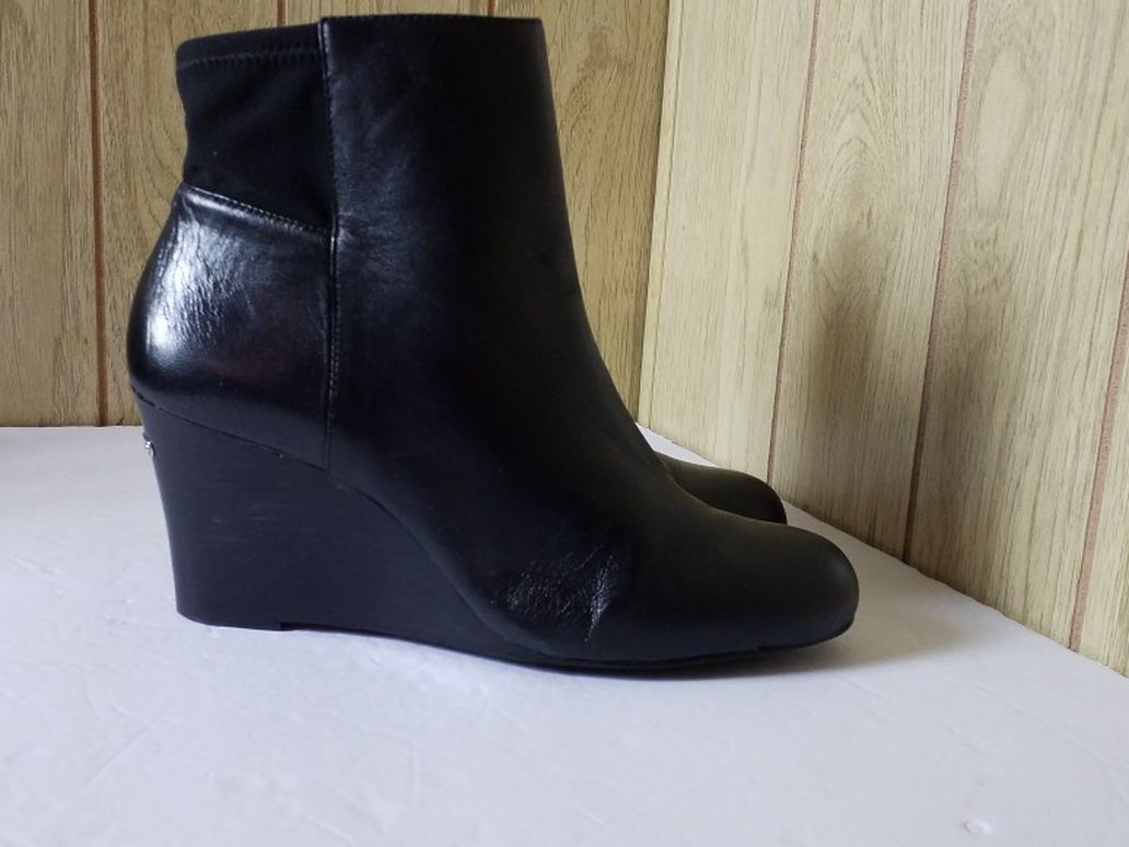 Michael By Michael Kors Black Genuine Leather Womens Boots Size 9 M