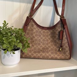 Coach Lori Shoulder Bag in Signature Canvas