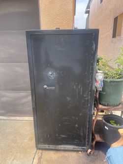 Old Cannon safe