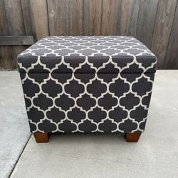 Storage ottoman