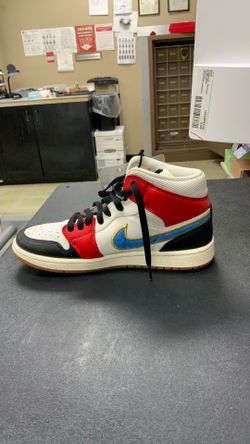 Multi color Nike
