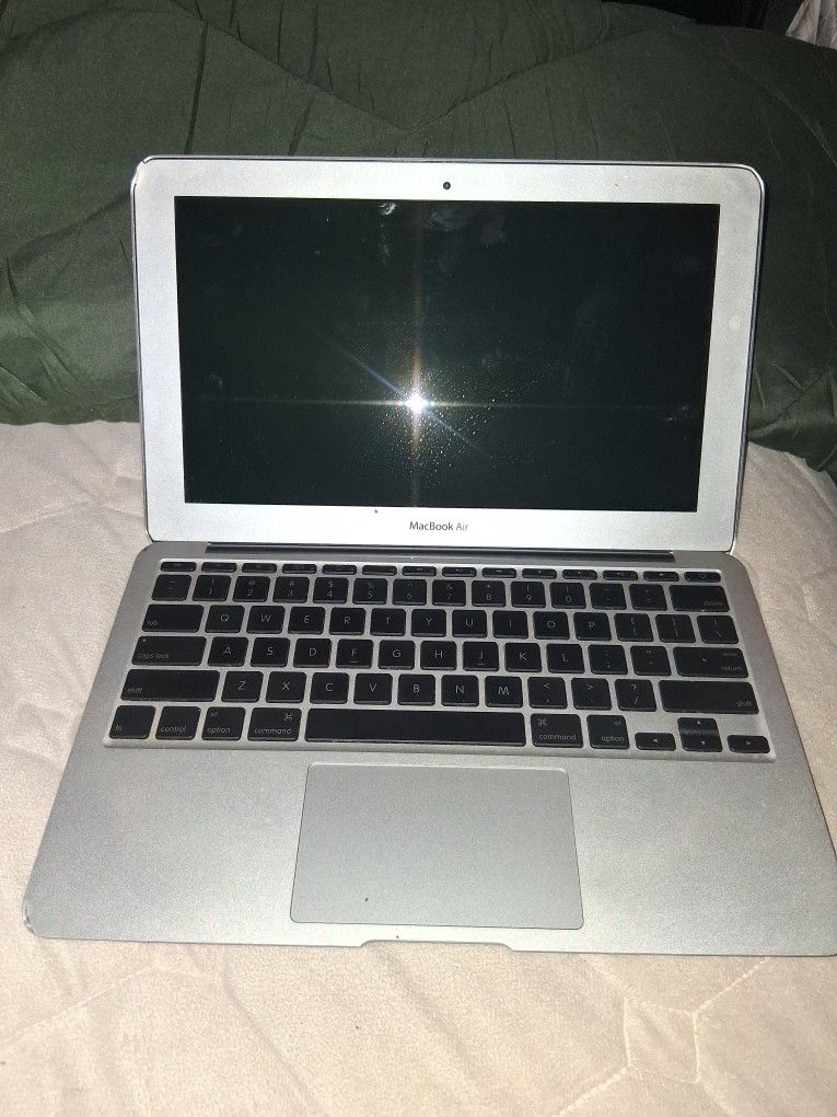 Apple MacBook Air