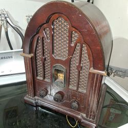 Vintage Radio