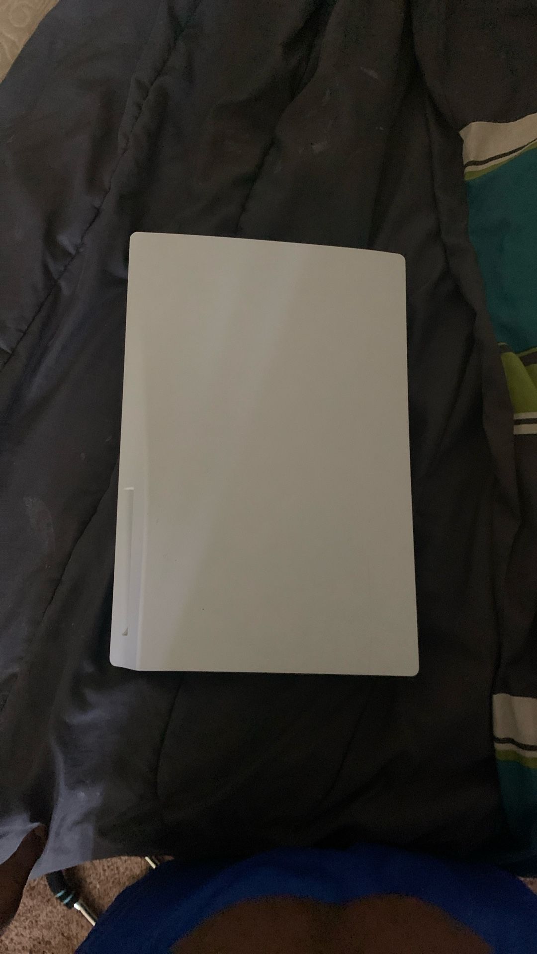 Selling Ps5 Comes With Black Controller And Cooling Stand