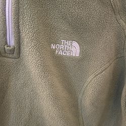 North Face Women’s small 1/4 Zip Fleece Pull-Over Polartec Sweatshirts