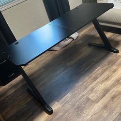 Used Gaming Desk 