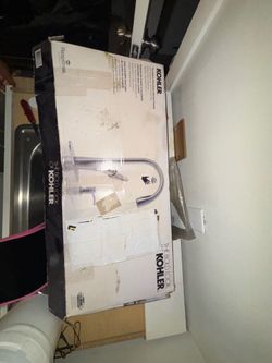 KOHLER Touchless Pull-Down Kitchen Faucet – Open Box – Complete – $225 OBO