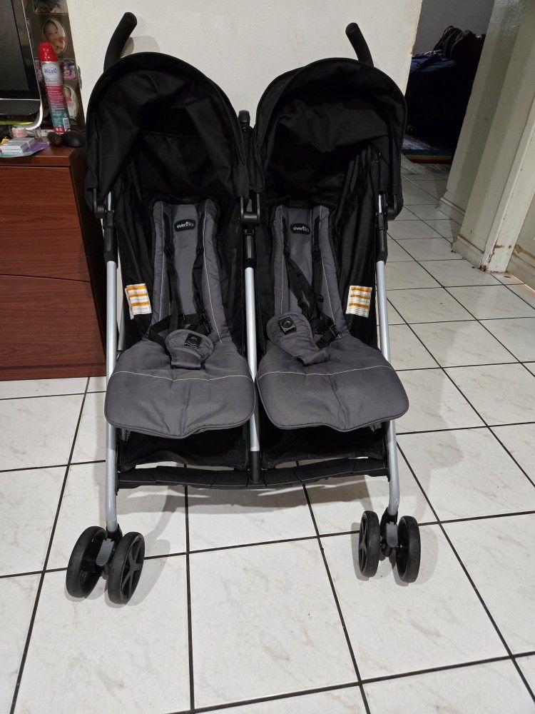 EVENFLO DOUBLE STROLLER 