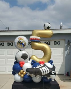 Soccer balloon bouquet Real Madrid