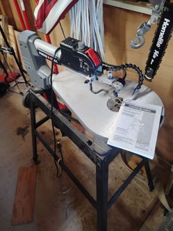 Scroll saw