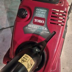 Toro Power Clear 721 R-C Commercial Snow Blower