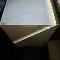 Freezer Good Shape Moving And Can Not Take 