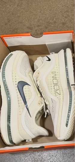 Nike Pegasus Premium. NEW