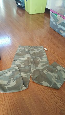 Boys size 14 pants new 4.00