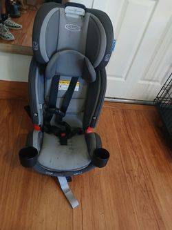 Graco slim fit car seat