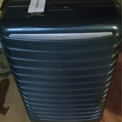 Samsonite Spin Tech Luggage