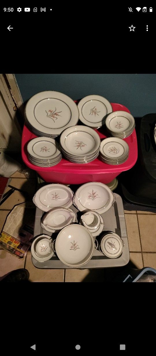 Noritake China Set