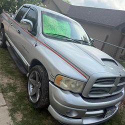 2004 Dodge Ram