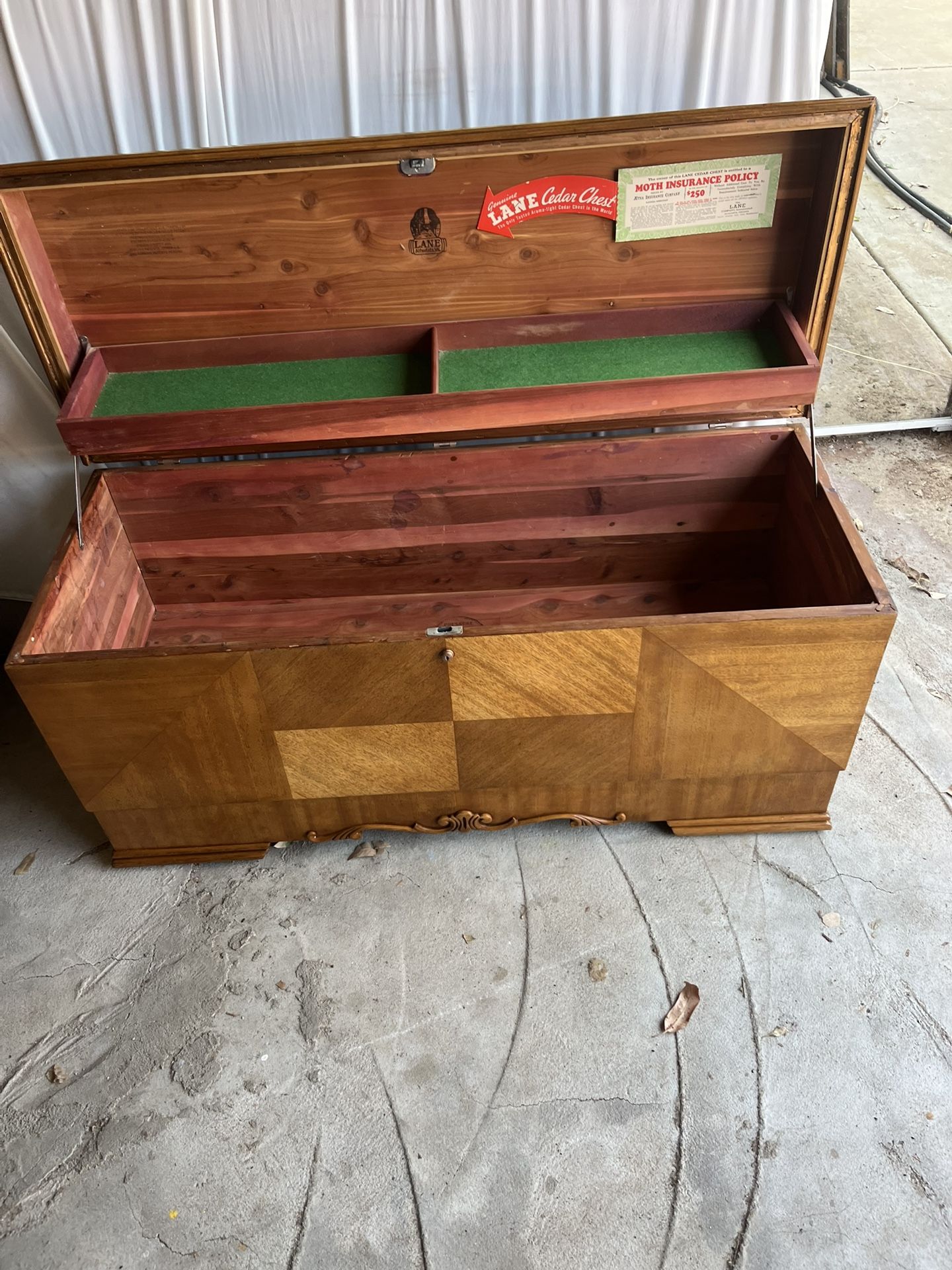 Lane Cedar Chest